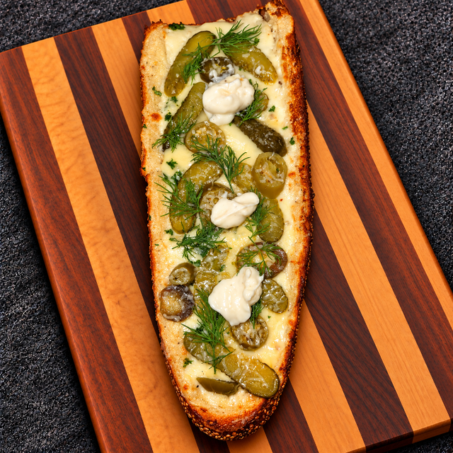 Pizza al Pickle.