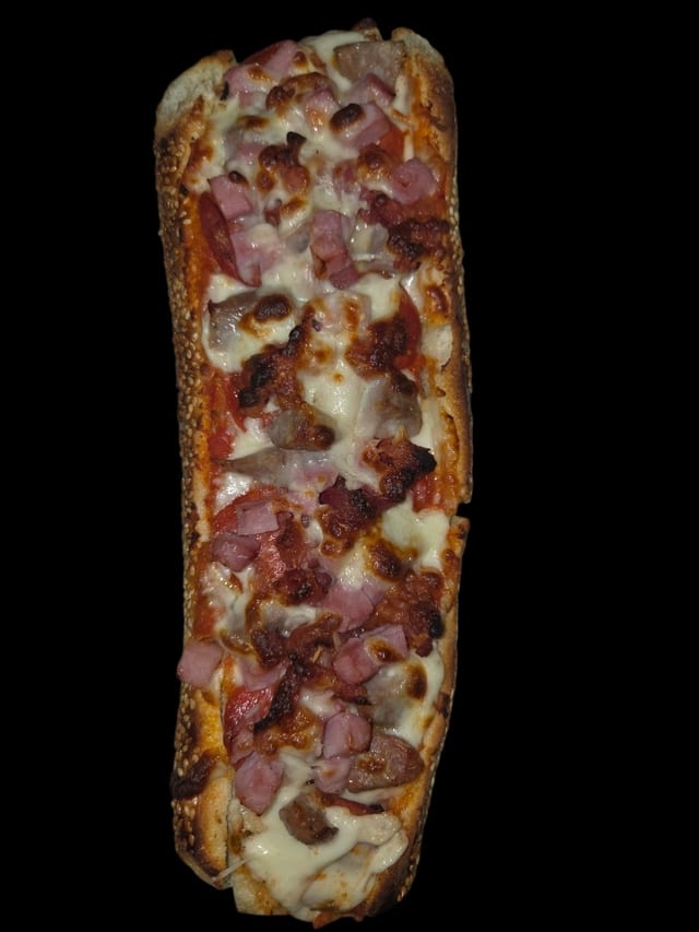 PIZZA CON CARNE.