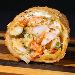 LOBSTER ROLL