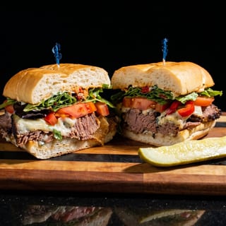 Steak & Cheese (Brisket)